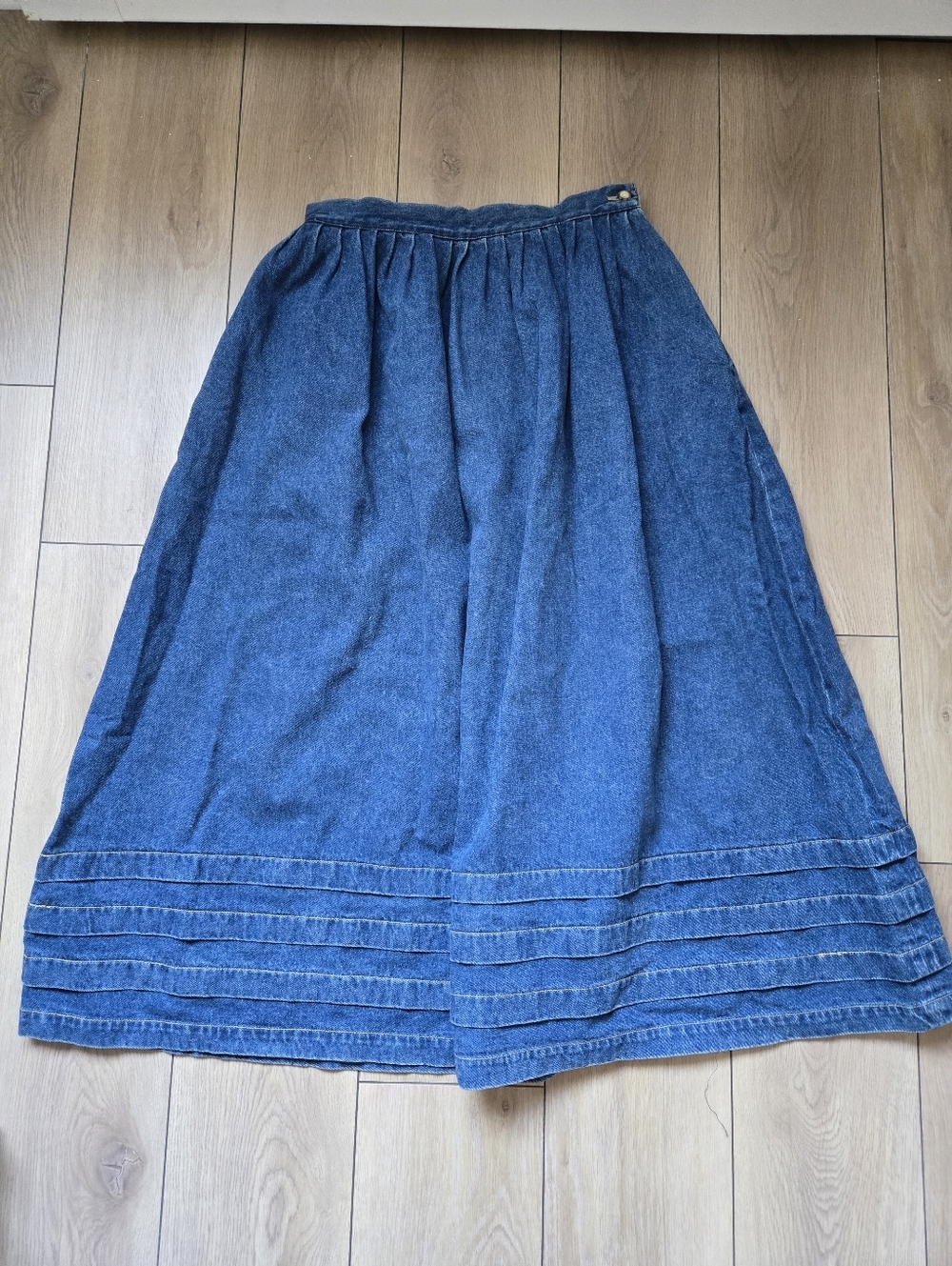 Vintage Ralph Lauren Country Denim Pleated Tiered Midi Skirt Light Wash Size 10